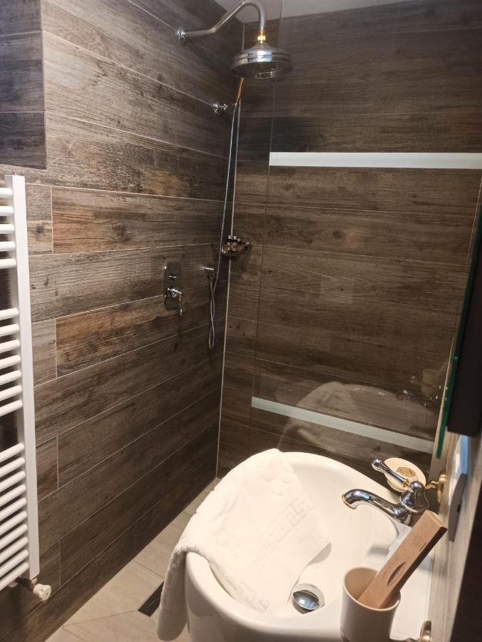 Pensiunea Casa Cranta Brassó Kültér fotó