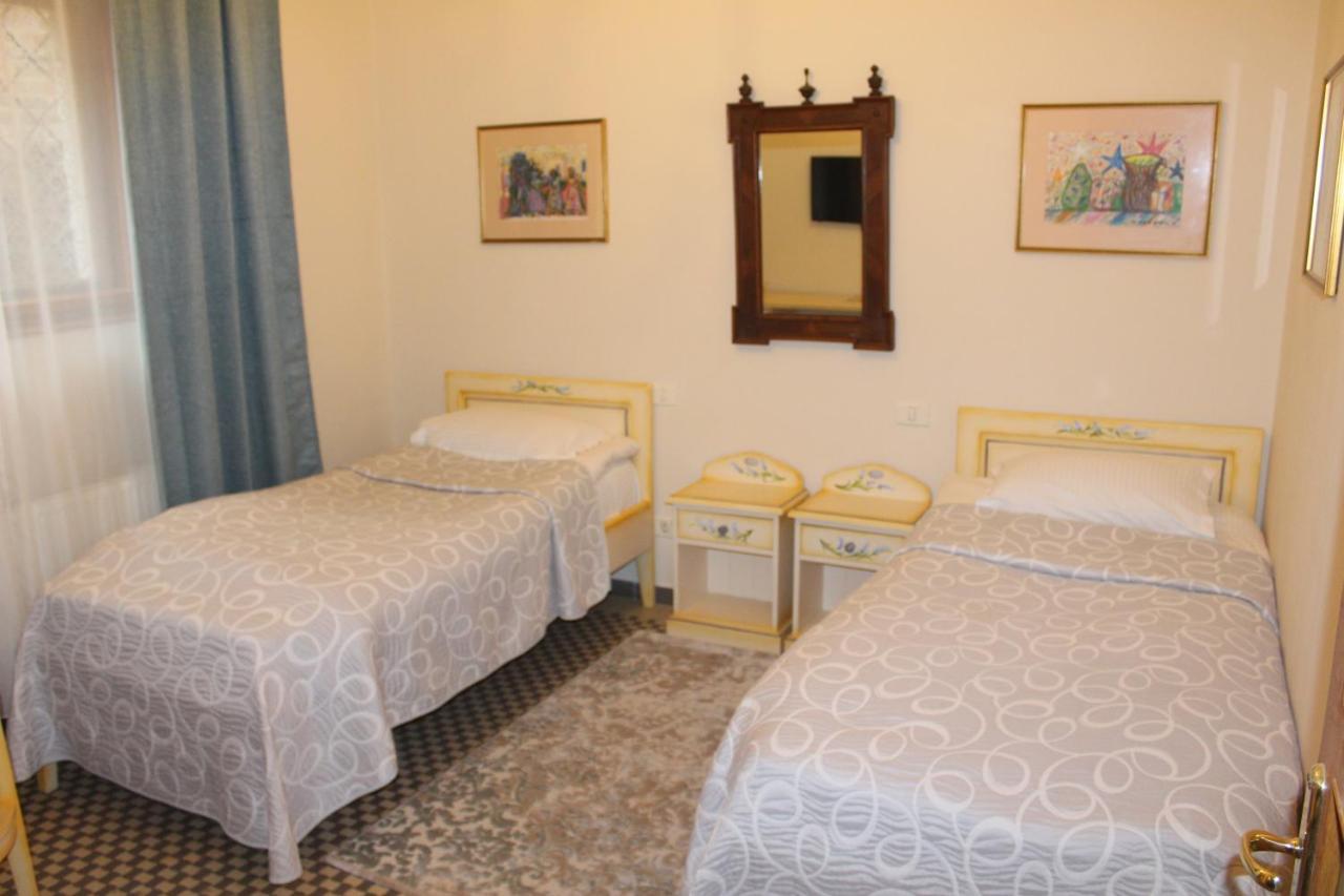 Pensiunea Casa Cranta Brassó Kültér fotó